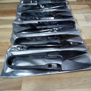 Kéo bấm chỉ đen 1 vỉ 12 cây