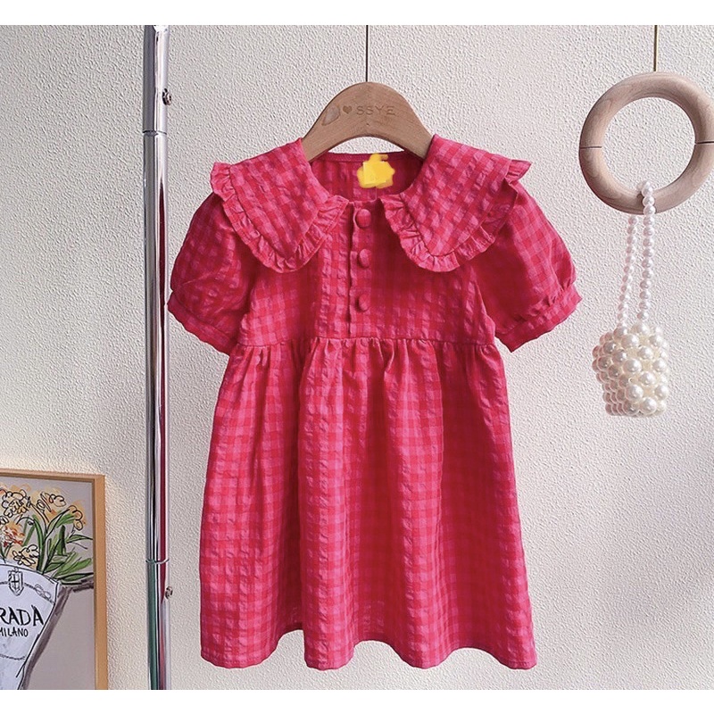 Váy bé gái với thiết kế xinh xắn dễ thương