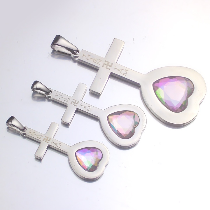 Mặt dây chuyền Thiên Tâm trái tim thánh giá đính pha lê dấu Thiên Tâm titan 2 màu vàng bạc chính hãng T&TJewelry