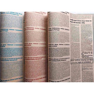 1 xấp 50 tờ Giấy báo bó hoa, gói quà, bao tập