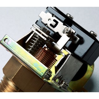 Công tắc dòng chảy HFS-20 phi 27mm