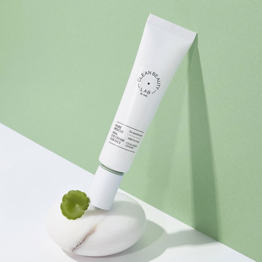 Kem dưỡng mắt và da mặt AHC Pure Rescue Real Eye Cream 30ml