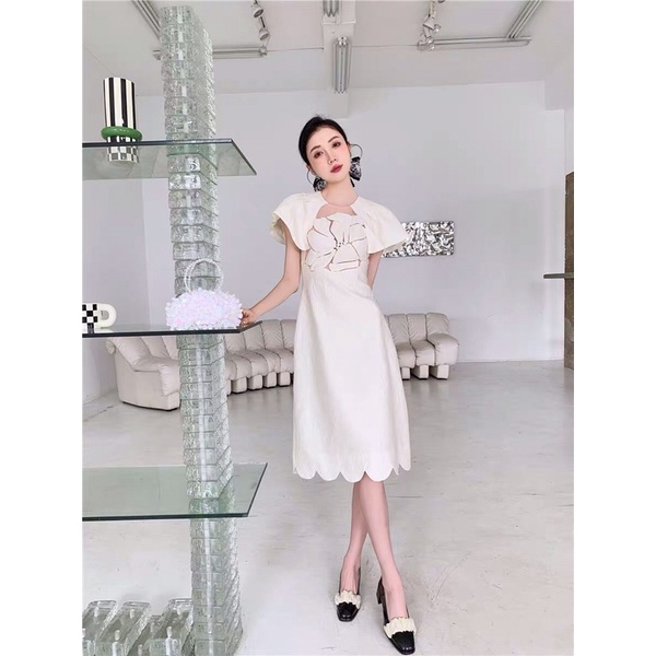 Đầm Hoa 4D