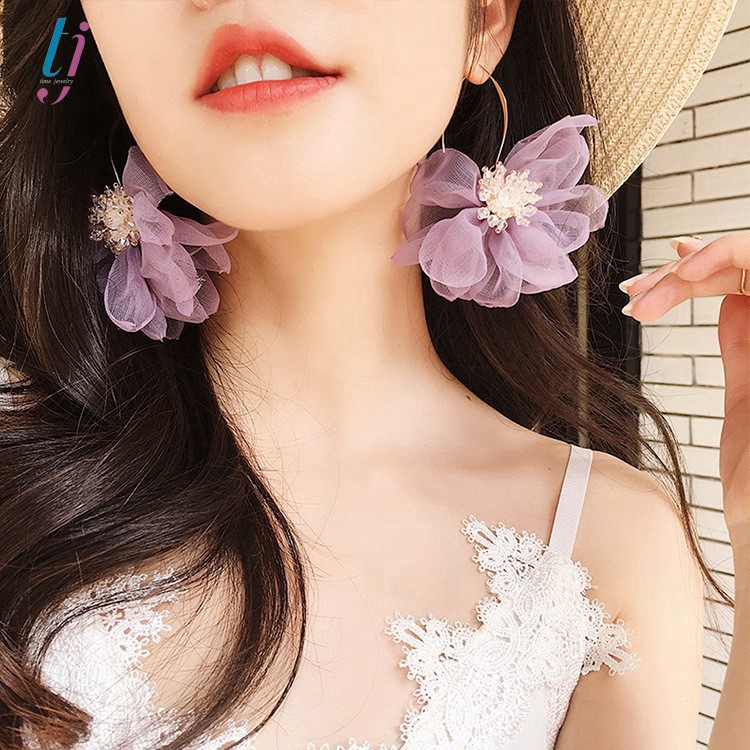 Khuyên tai hoa vải cỡ lớn đính đá pha lê phong cách Hàn Quốc dành cho nữ