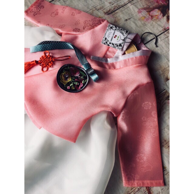 Hanbok cho bé  tuổi kèm bờm49