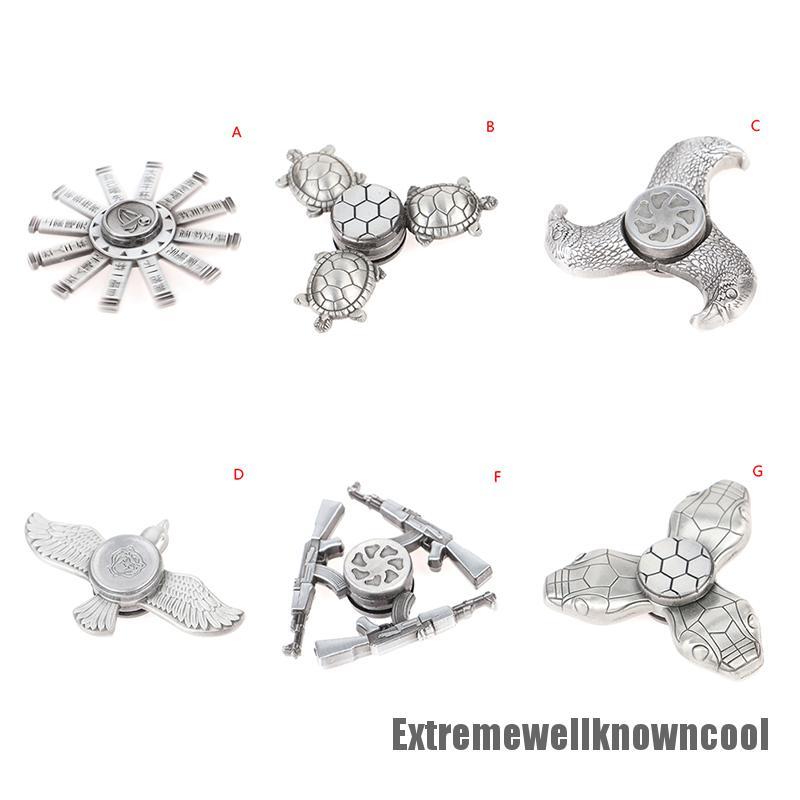 [ECVN New] Animal Poker Finger Spinner Alloy Hand Tri Spinner Ring Hobbies for Adults Toys