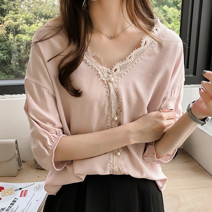 (TỔNG KHO LÂM ANH CHUYÊN SỈ) Sơ mi nữ trễ vai cổ V, tay bồng xinh xắn, cổ nẹp ren, phong cách Hàn Quốc - Hồng phấn