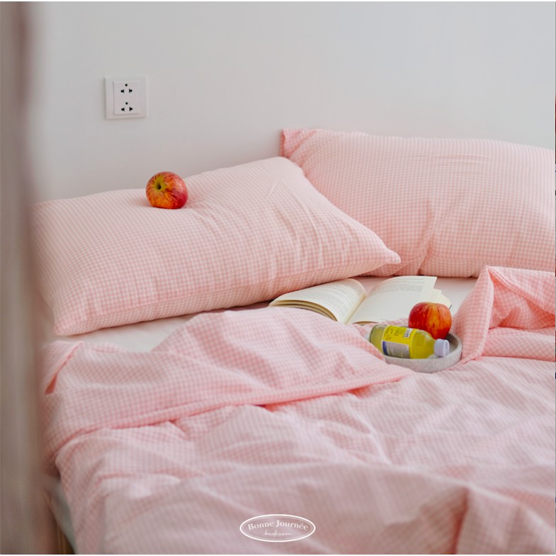 COTTON CANDY PINK SET_ Bộ drap giường hoạ tiết kẻ sọc hồng baby (May theo kích thước)