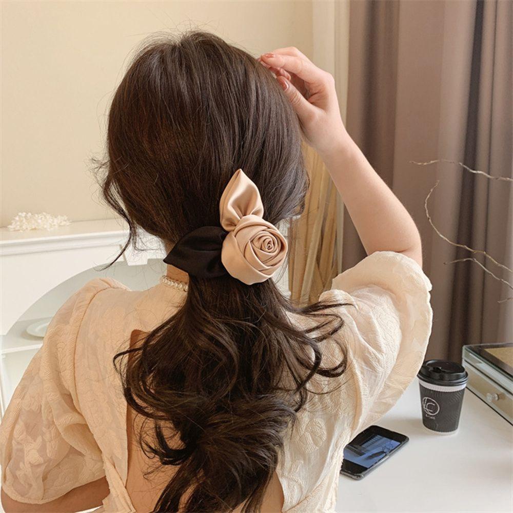 Giá Đỡ Kẹp Tóc Đuôi Ngựa Hình Hoa Hồng Bằng Satin Thời Trang Nữ Đơn Giản