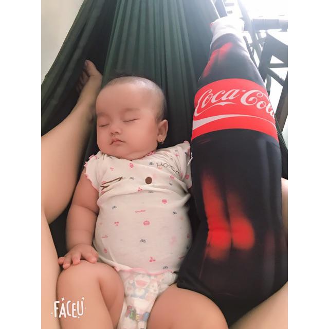gối ôm chia nước ngọt coca cho bé gối ôm 3d hình chai coca quà tặng sinh nhật dễ thương