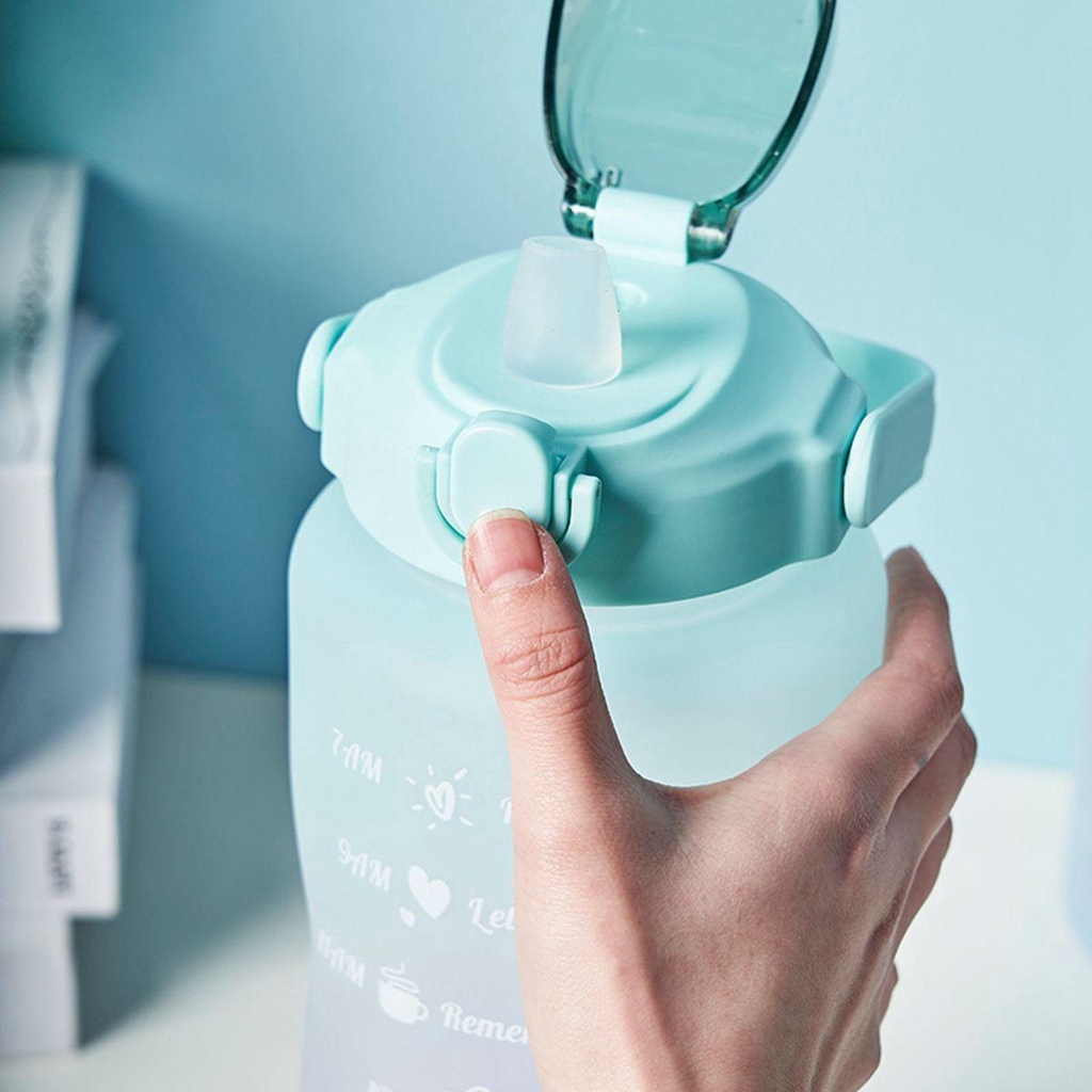 YIYU Bình Nước 2L Màu Sắc Gradient Kèm Ống Hút Chống Rò Rỉ Tiện Dụng