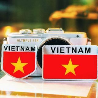 Sticker kim loại cờ Việt Nam