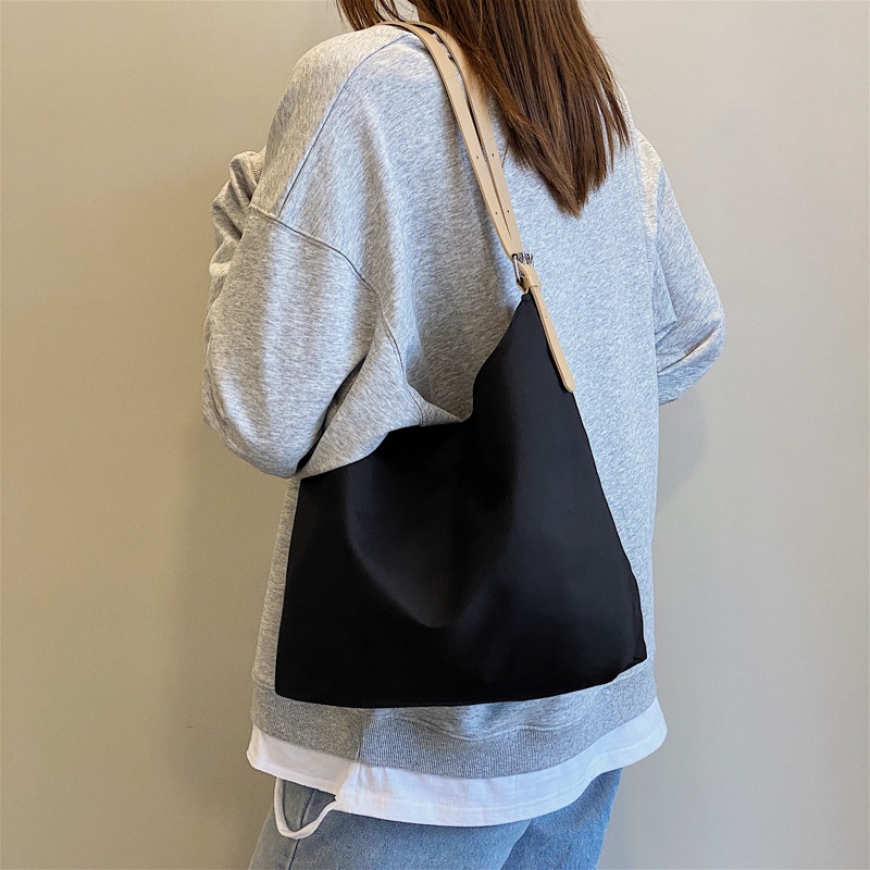 Túi xách đeo vai da mềm thời trang thu đông 2021 dành cho nữ