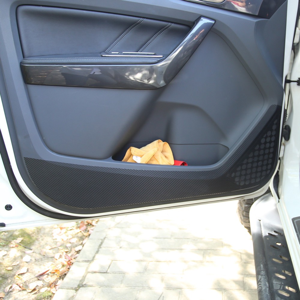 Miếng Dán Sợi Carbon Bảo Vệ Cửa Xe Hơi Ford Everest 2017 2018 2019