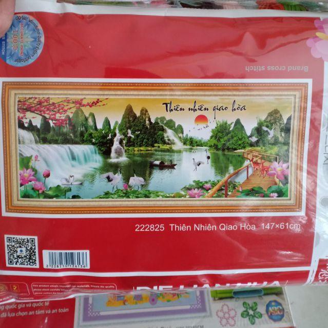 Tranh thêu chữ thập phong cảnh thiên nhiên giao hoà tuyệt đẹp thêu kín kt 147*61cm hình thật