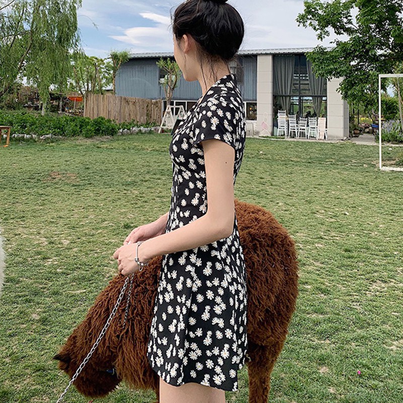 Đầm hoa dáng chữ A cổ V chiết eo kiểu Hàn Quốc xinh xắn cho nữ | BigBuy360 - bigbuy360.vn