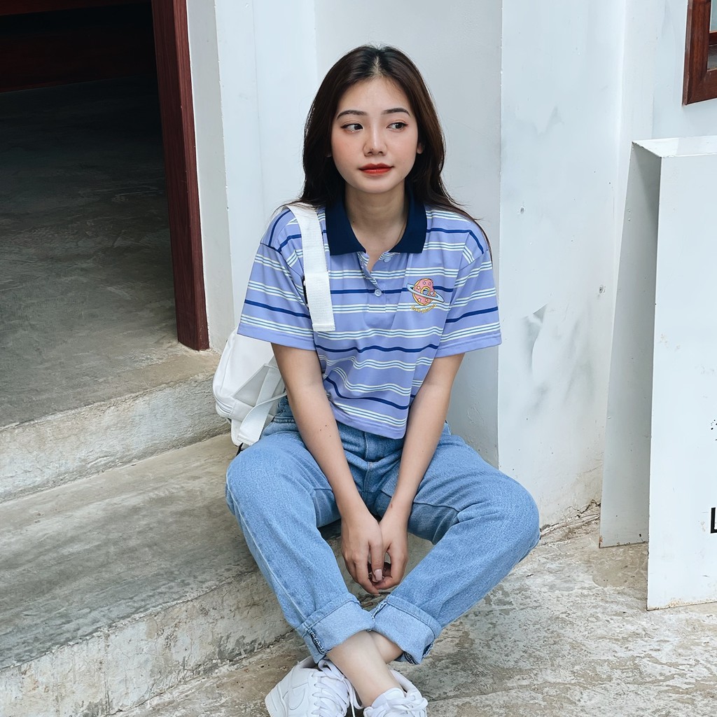 Anniegals - Áo Croptop sọc Eat Planet - Eat Planet Top