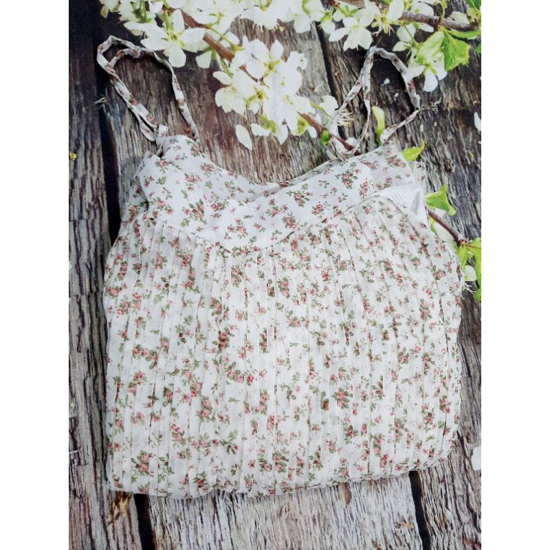 Đầm hoa nhí dập ly 2 dây | BigBuy360 - bigbuy360.vn