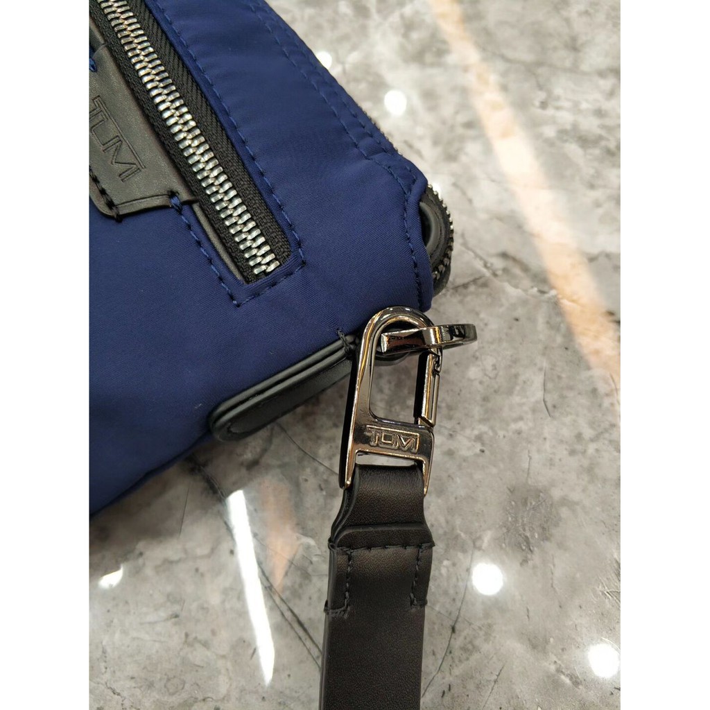 Túi Đeo Vai Tumi66033 Cho Nam Và Nữ Giá Đặc Biệt