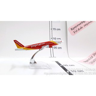 Mô hình máy bay Kim loại