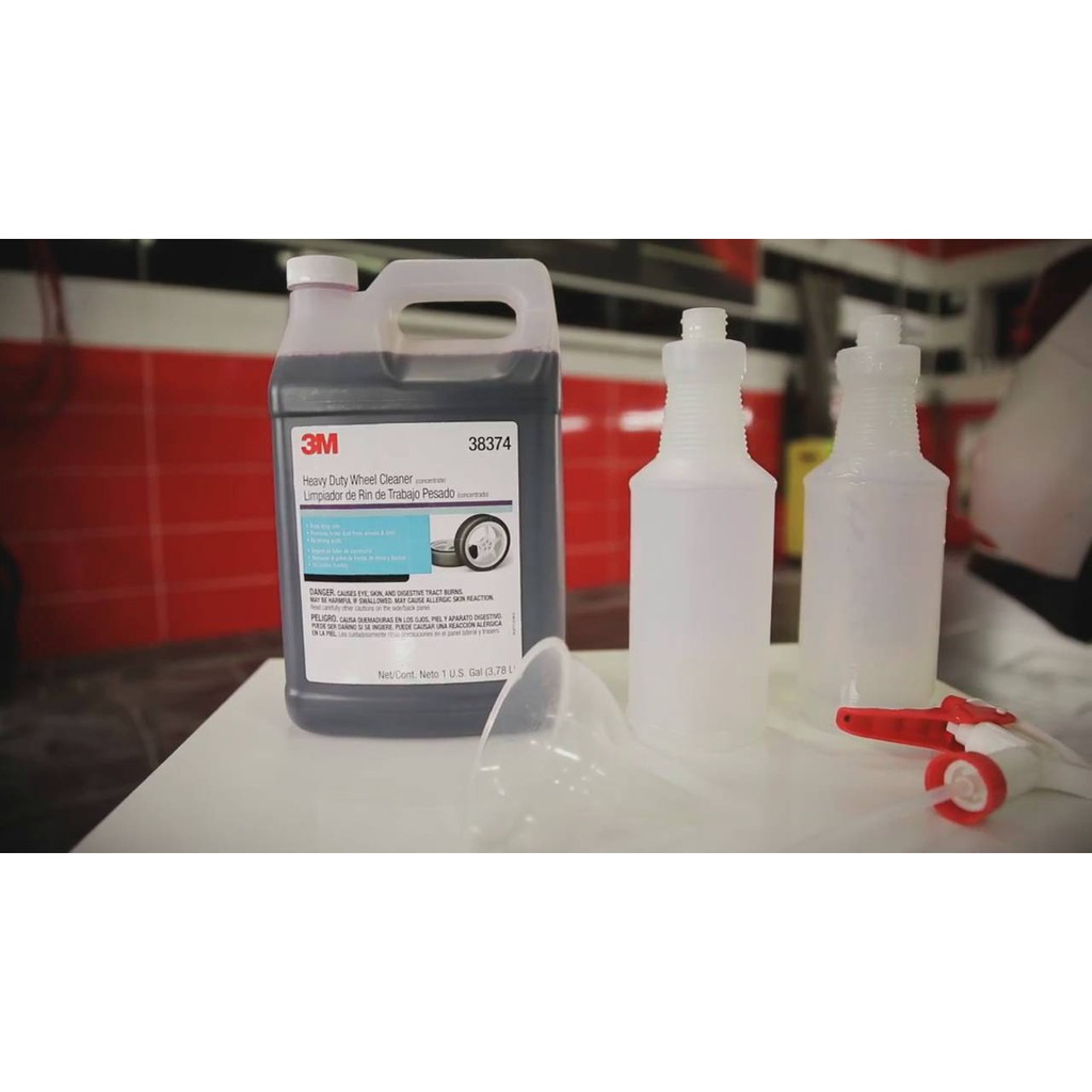 Bình vệ sinh vết bẩn cứng đầu 3M Heavy Duty Wheel Cleaner 38374 3.78l ducthanhauto