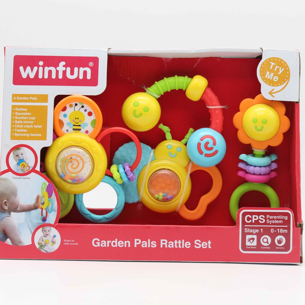 Set đồ chơi xúc xắc 4 món cho bé Winfun kích thích phát triển giác quan