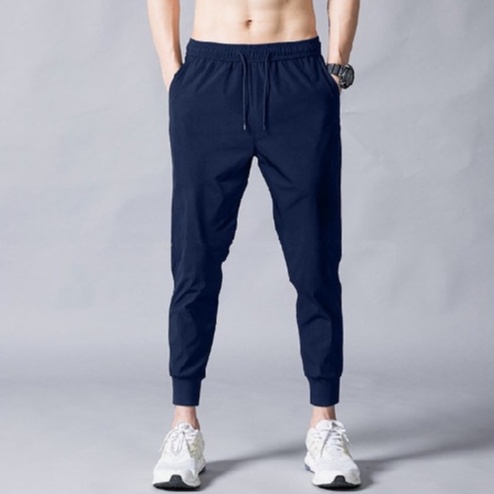 Quần Jogger Nam Nữ Trơn Basic Thun Poly ống BO Phong Cách Thể Dục Thể Thao Năng Động Cá Tính Unisex