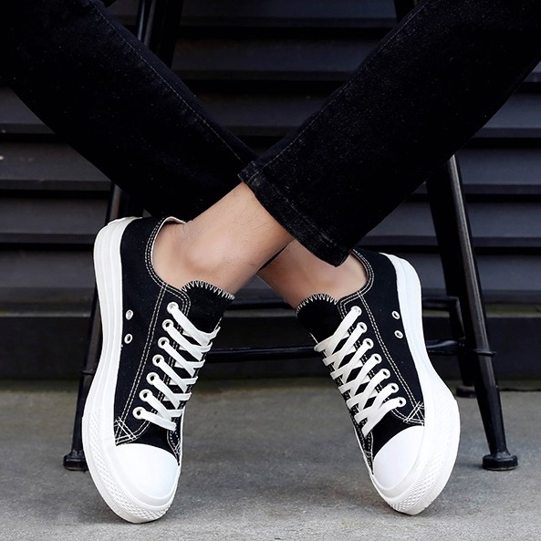 Giày thể thao canvas thời trang năng động cho nam size 39-44 | BigBuy360 - bigbuy360.vn