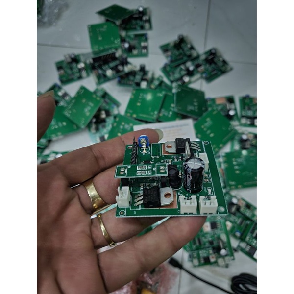 Mạch giảm áp 12/24VDC xuống 5V, 9V, 21VDC JA001 hàng mới 3A