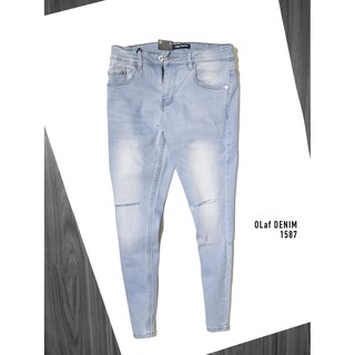 Quần jean Faded Blue rách ngay gối 1587
