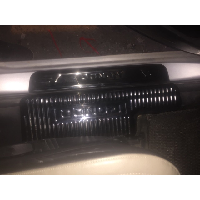 Ốp bậc kia rondo