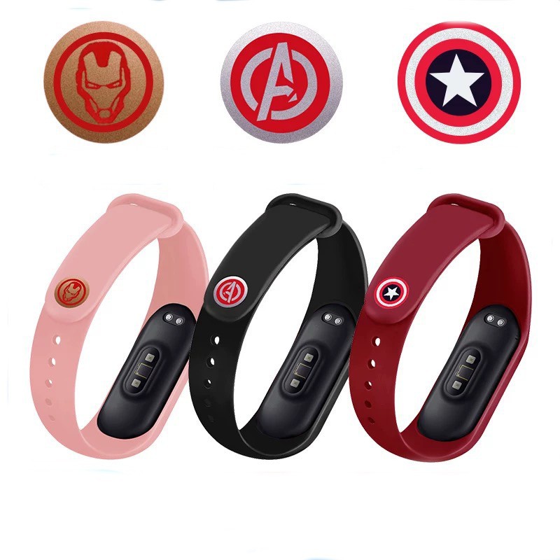 Nút gài dây đeo thay thế cho Xiaomi Mi Band 3 / Miband 4 hoạ tiết siêu anh hùng Avengers