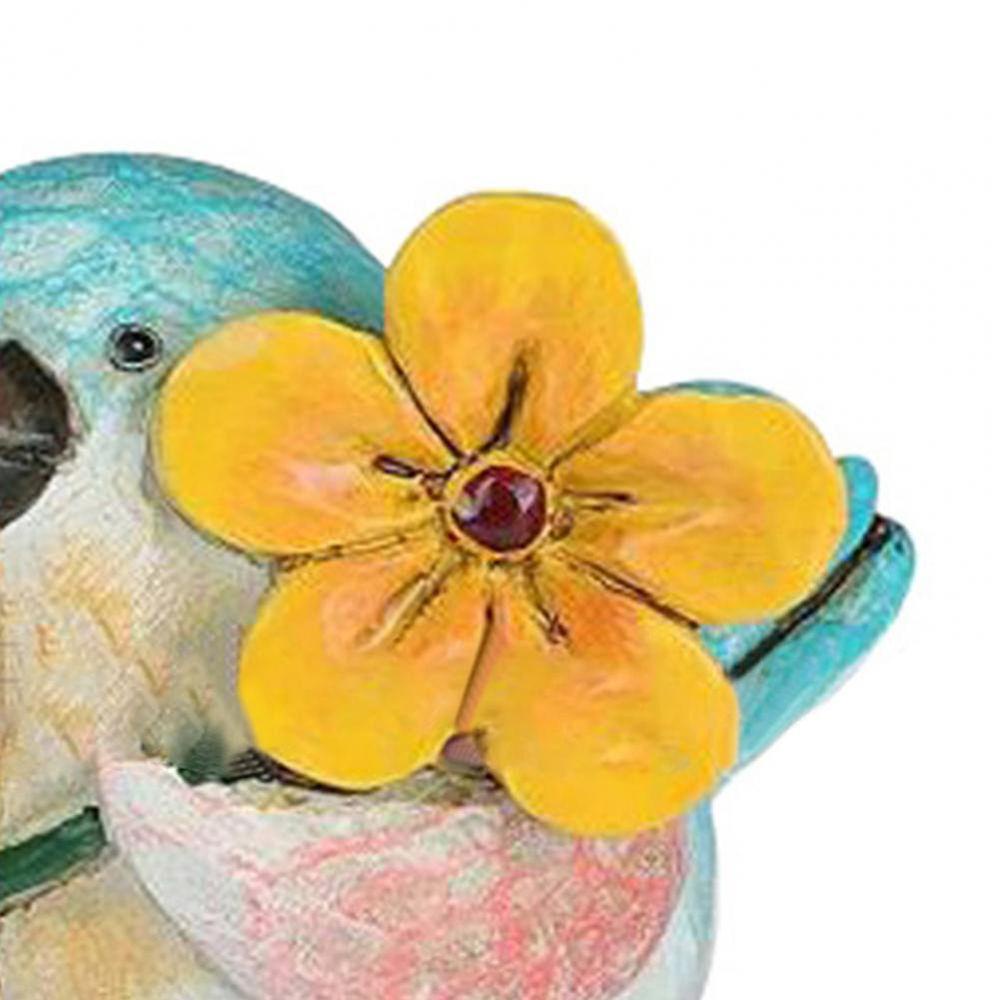 Chú Chim Cầm Hoa Trang Trí Sân Vườn