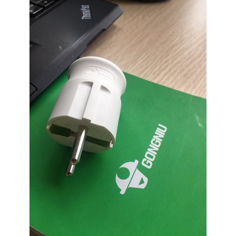 Phích cắm chân tròn Gongniu công suất lớn 4000W - 10L5 - Chính Hãng