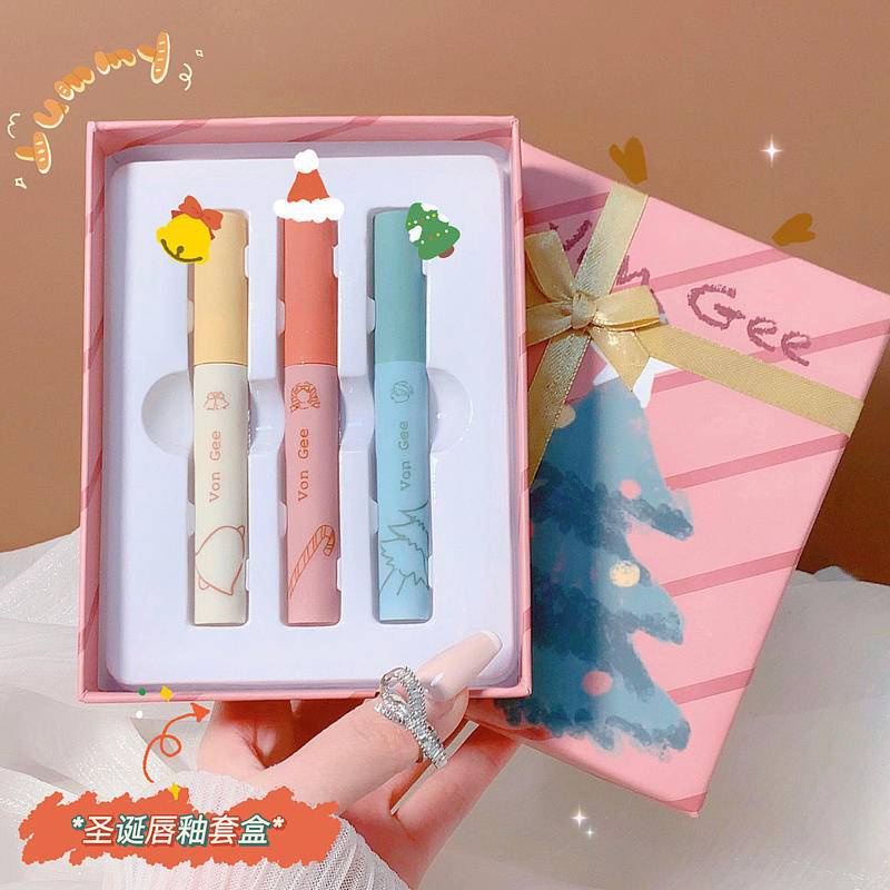 Set Son Kem Lì Mịn Mượt Như Nhung Kháng Nước Lâu Trôi Và Không Lem Vào Cốc Phong Cách Giáng Sinh