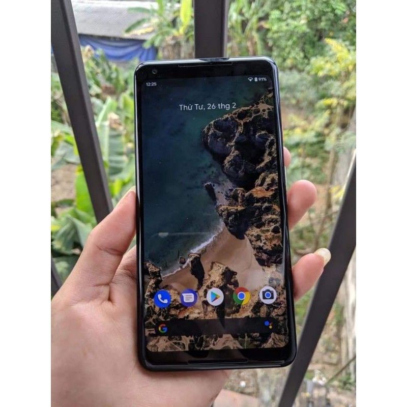Điện thoại smartphone google pixel 2 xl giá rẻ chơi game chụp ảnh cấu hình cao siêu mượt màn đẹp chống nước chính hãng.