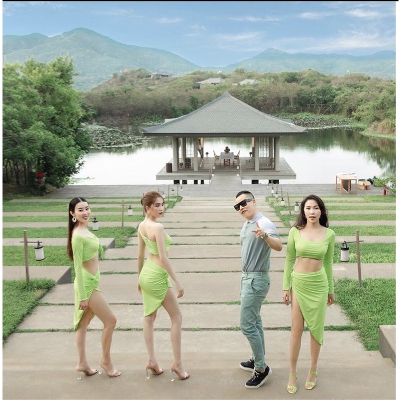 [ HÀNG CÓ SẴN ] Set bikini hot 2021 Ngọc Trinh đi biển, xoắn hông (kèm hình thật) | BigBuy360 - bigbuy360.vn