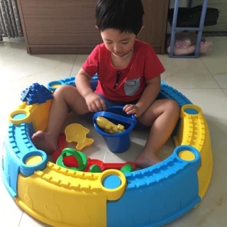 BỘ ĐỒ CHƠI XÚC CÁT RẤT VUI BỐ MẸ À