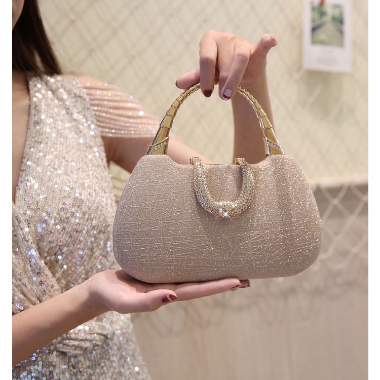 Clutch ví cầm tay dự tiệc khoá nữ hoàng cao cấp -túi bà sui quai kiềng nữ hoàng sang trọng