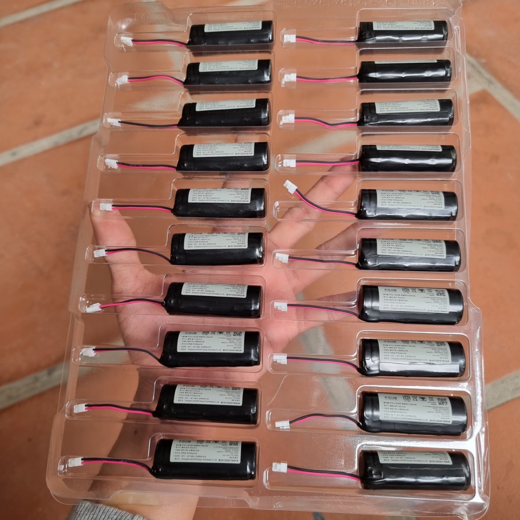 Pin sạc 18500 1600Mah có dây tích hợp mạch bảo vệ li-ion