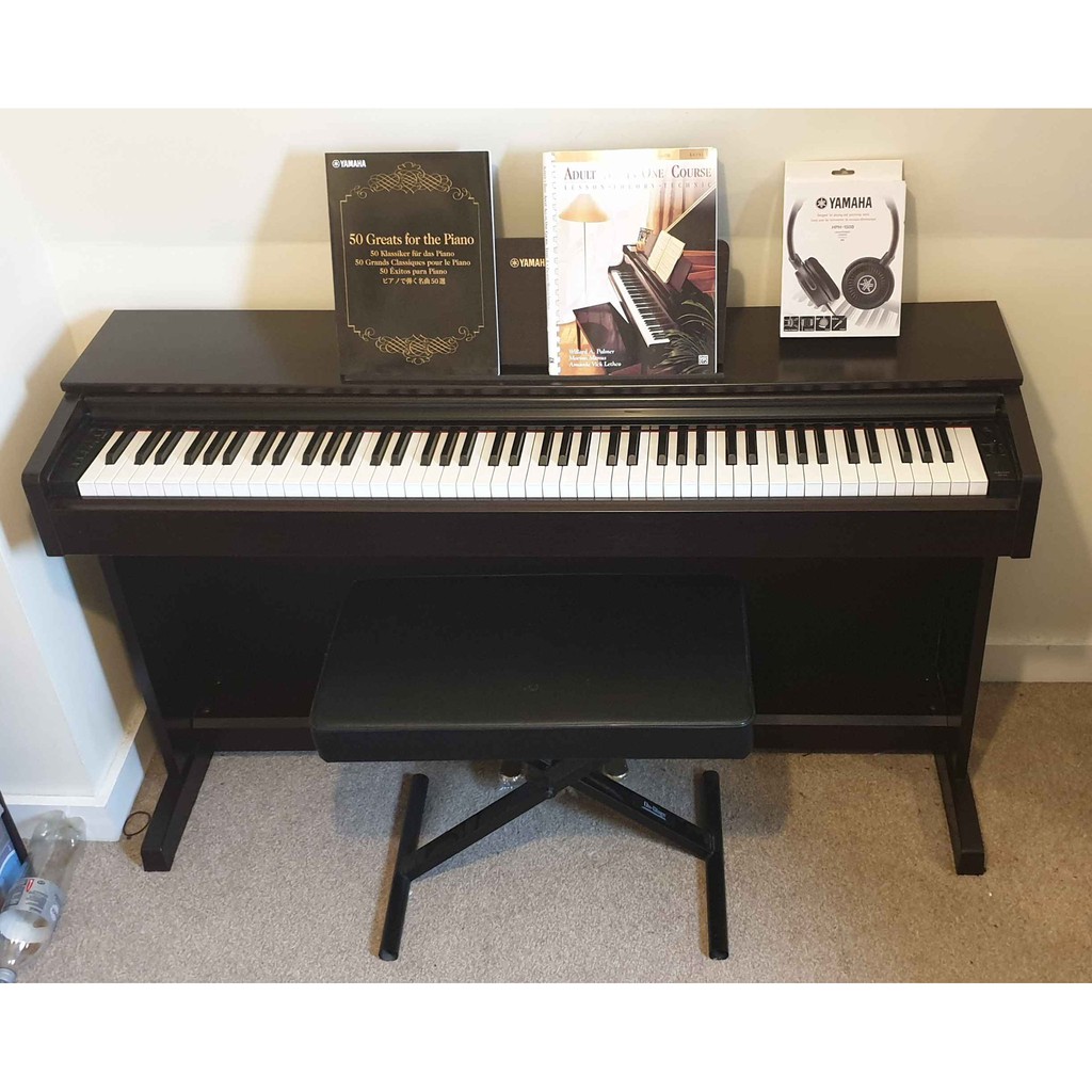 Đàn Piano Yamaha YDP-143R ( Màu Nâu)