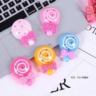 Hình Charm, sticker dạng viên kẹo trang trí vào sục, giày dép, vỏ điện thoại