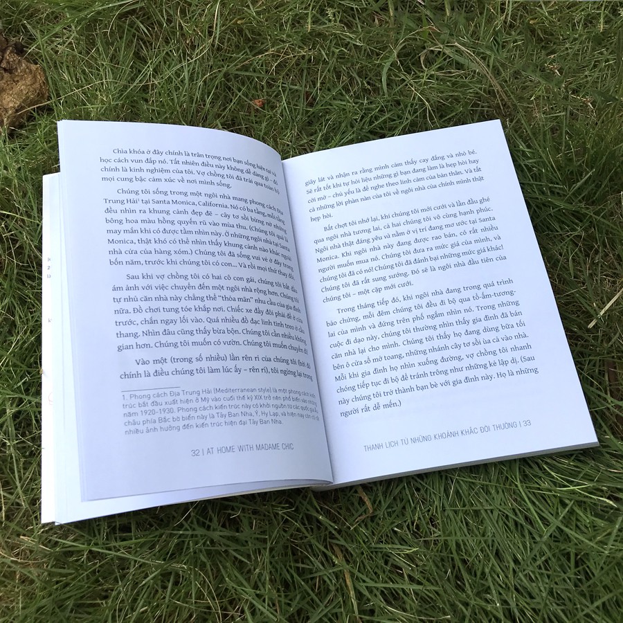 Sách - At Home With Madame Chic - Thanh Lịch Từ Những Khoảnh Khắc Đời Thường | BigBuy360 - bigbuy360.vn