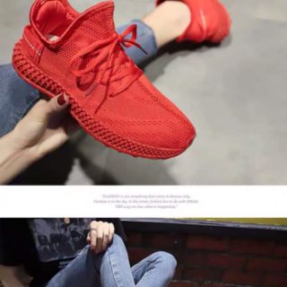 Giày sneaker nữ
