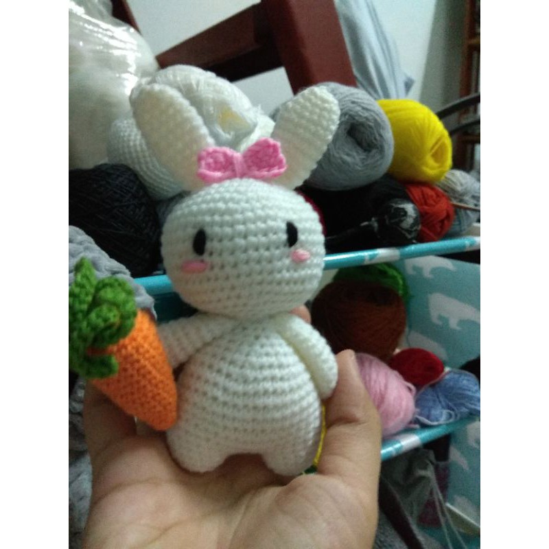 AMIGURUMI THỎ BẢY MÀU