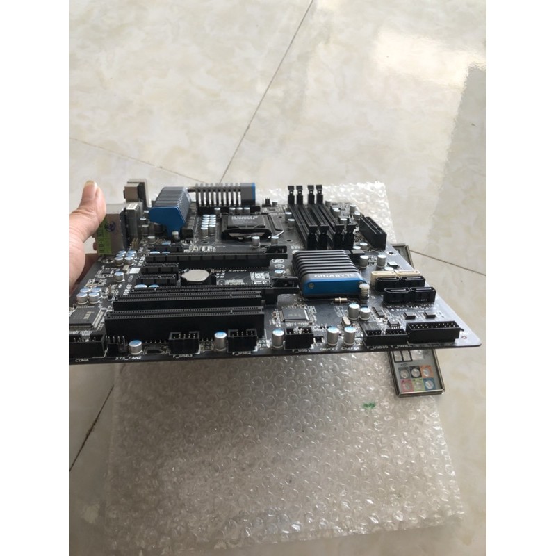 Mian giga P67A-UD3P-B3 SK1155