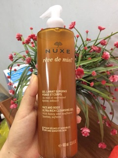 Sữa rửa mặt tinh chất mật ong Nuxe