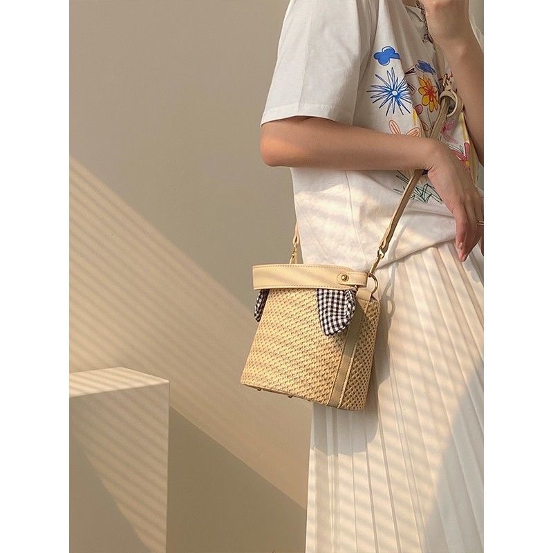 Túi xách kiểu dáng thời trang cho nữ IELGY