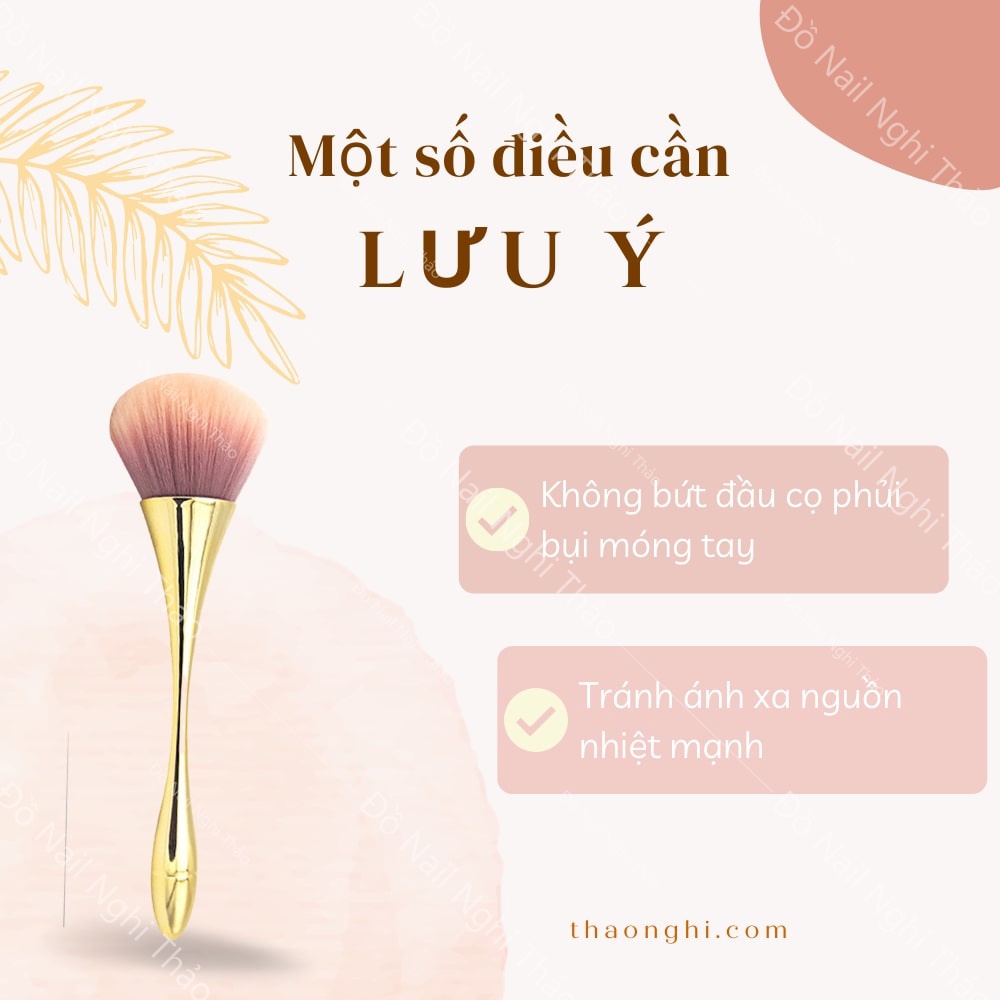 Chổi phủi bụi nail LADURA cán dài