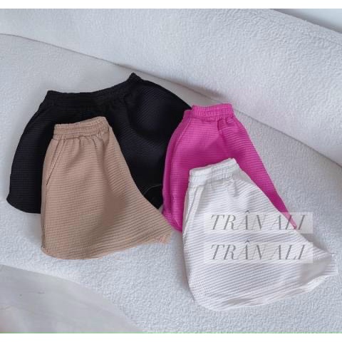 Áo Croptop 2 Dây Borip Hot trend Và Quần Bí A5244